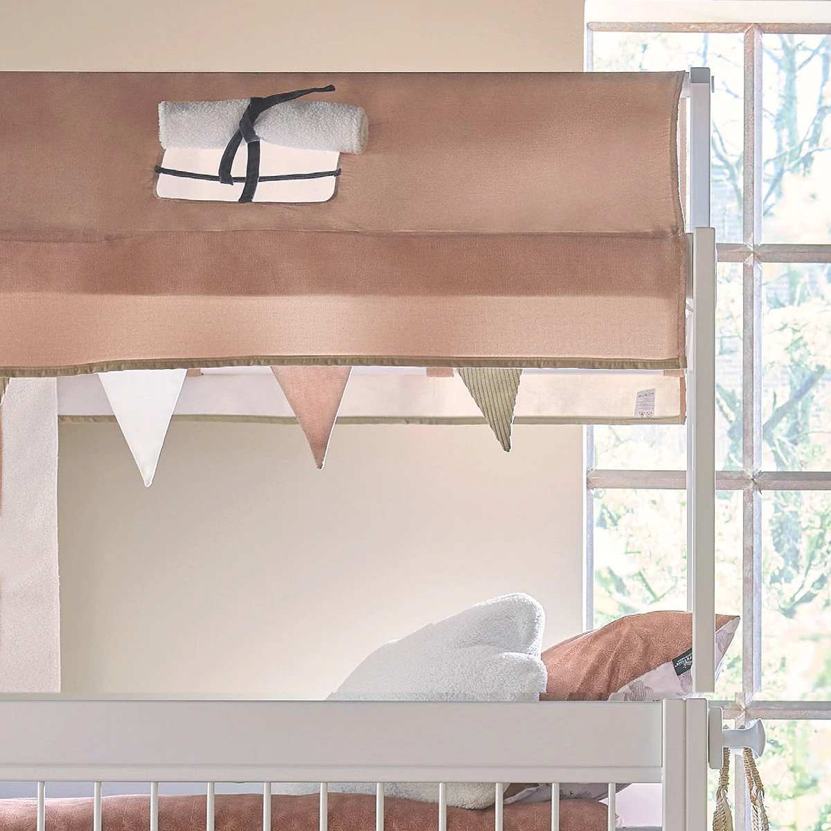 Letto a mezza altezza Lifetime 4 in 1 con baldacchino in tessuto, Happy Rabbit KOMBO 1 con rete a doghe standard bianco