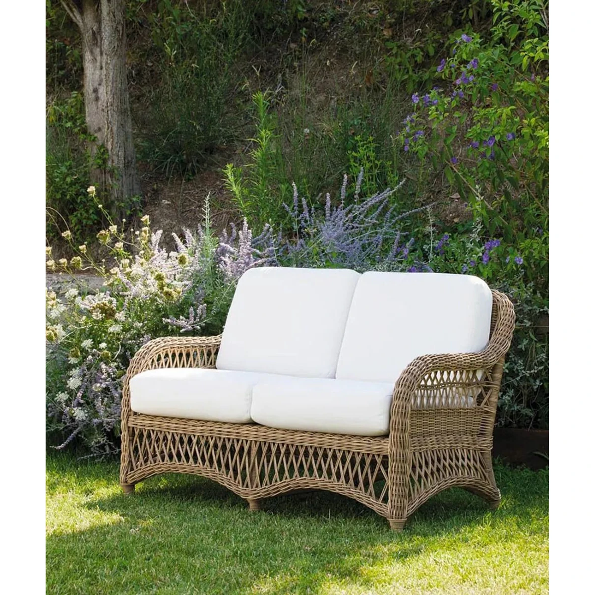 Olimpia Sofa Unopiù 134 cm - Stylish WaProLace Design Without Cushion