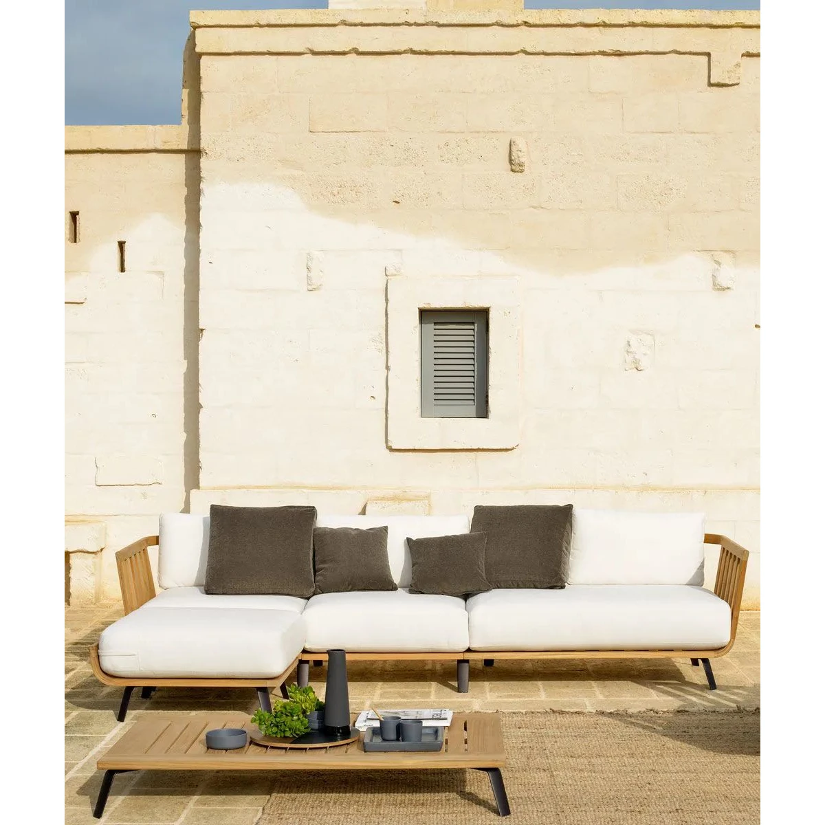 Unopiù Welcome - Teak Wood Backrest Module with seat and backrest cushions