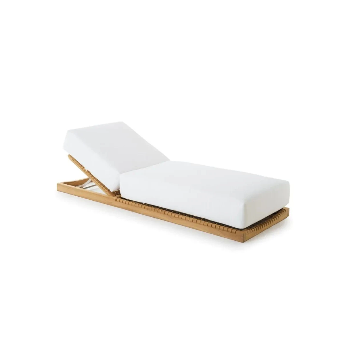 Low Lounger Synthesis by Unopiù: Stylish Teak & Waprolace Comfort
