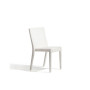 Chaise empilable Agorà en blanc, Résiste aux intempéries