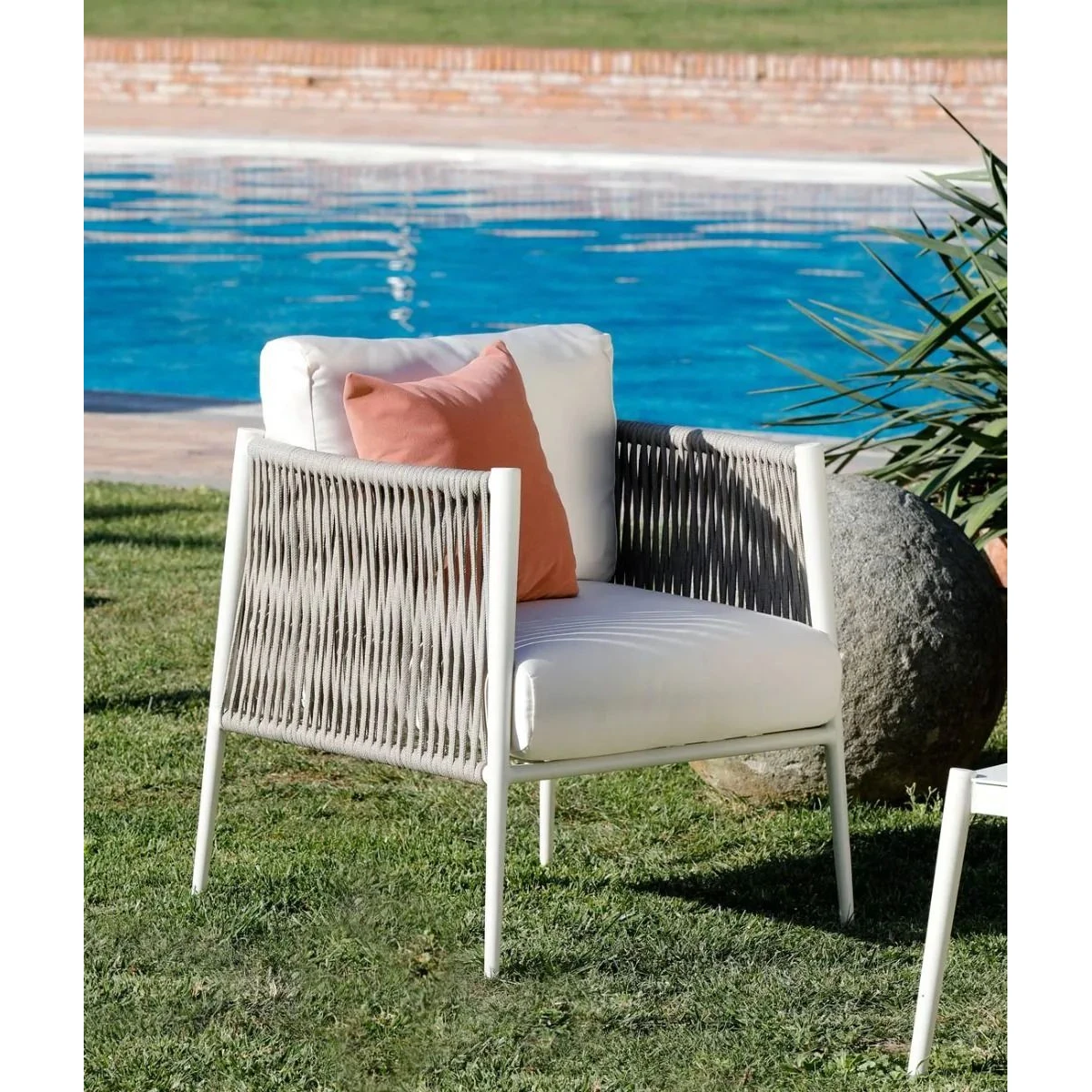 Fauteuil Luce Unopiù (structure blanc ivoire) – Aluminium blanc ivoire