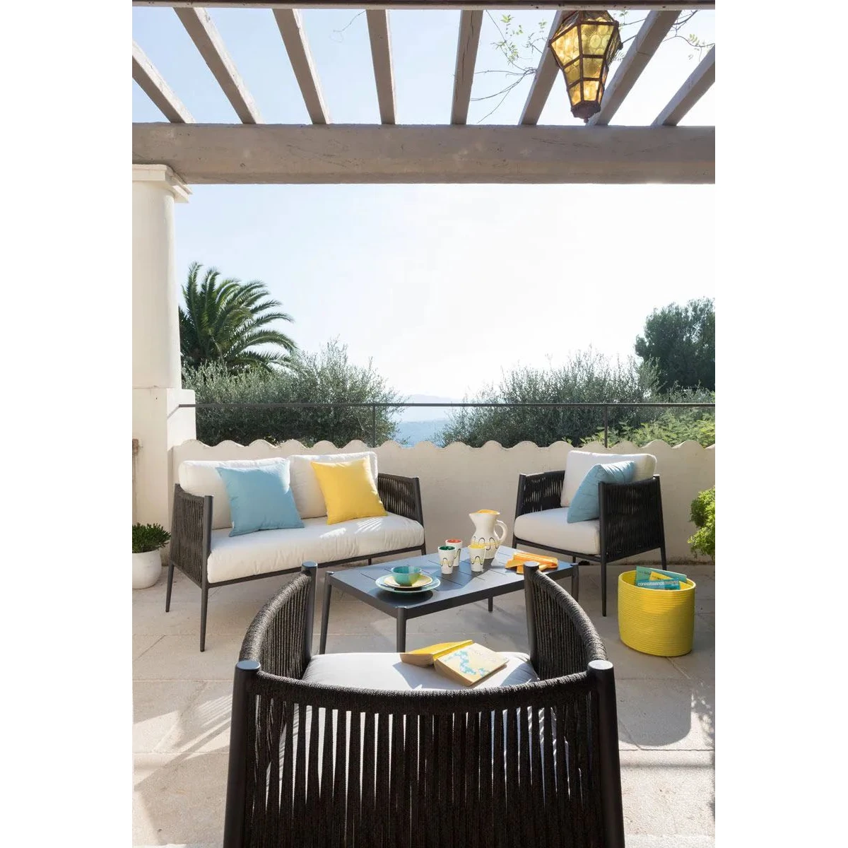 Stylish 2-Seater Sofa Luce by Unopiù - Graphite Grey Frame