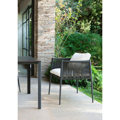 Small armchair Unopiù Luce (structure)