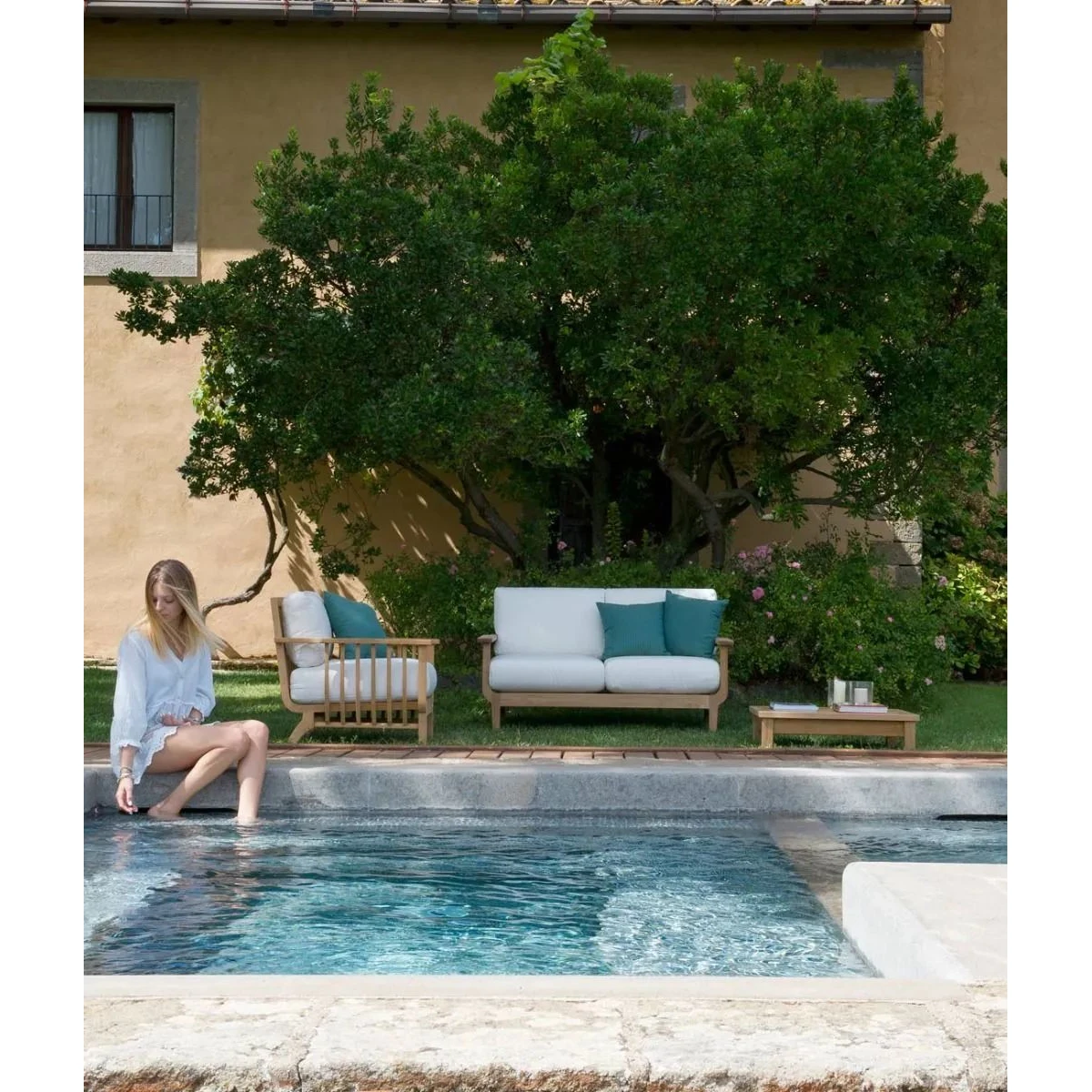 Stylish Chelsea Teak Wood Sofa 144 cm - Without seat cushion