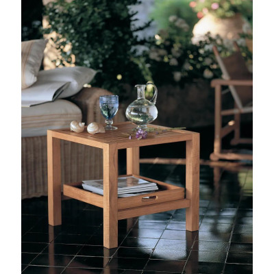 Chelsea square coffee table in teak with two levels