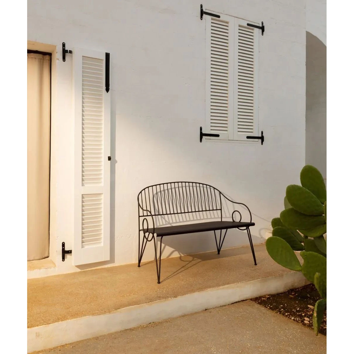 Ariete Bench in Bronze Iron - Circular Design