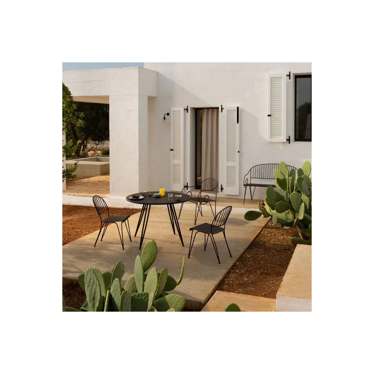 Fauteuil Ariete en fer bronze avec coussin