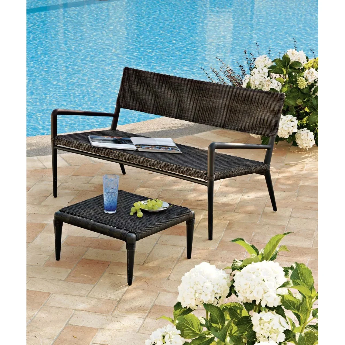 Sofa in WaProLace Experience Collection by Unopiù - Stylish Comfort