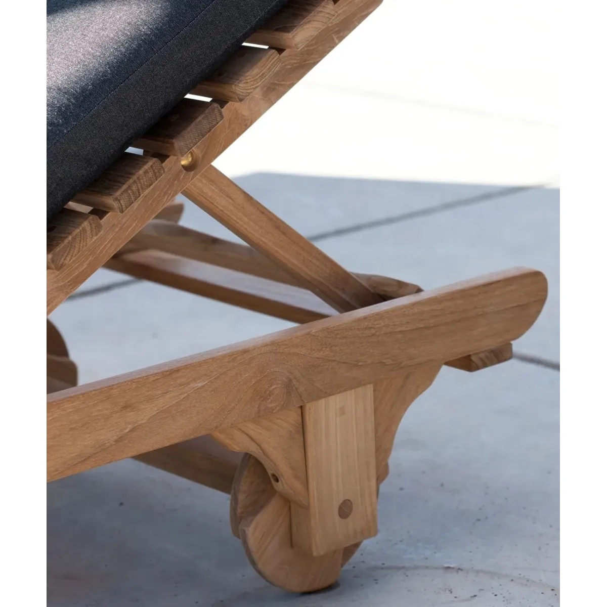 Teak Wood Chelsea Lounger - Elegant Outdoor Seating Solution