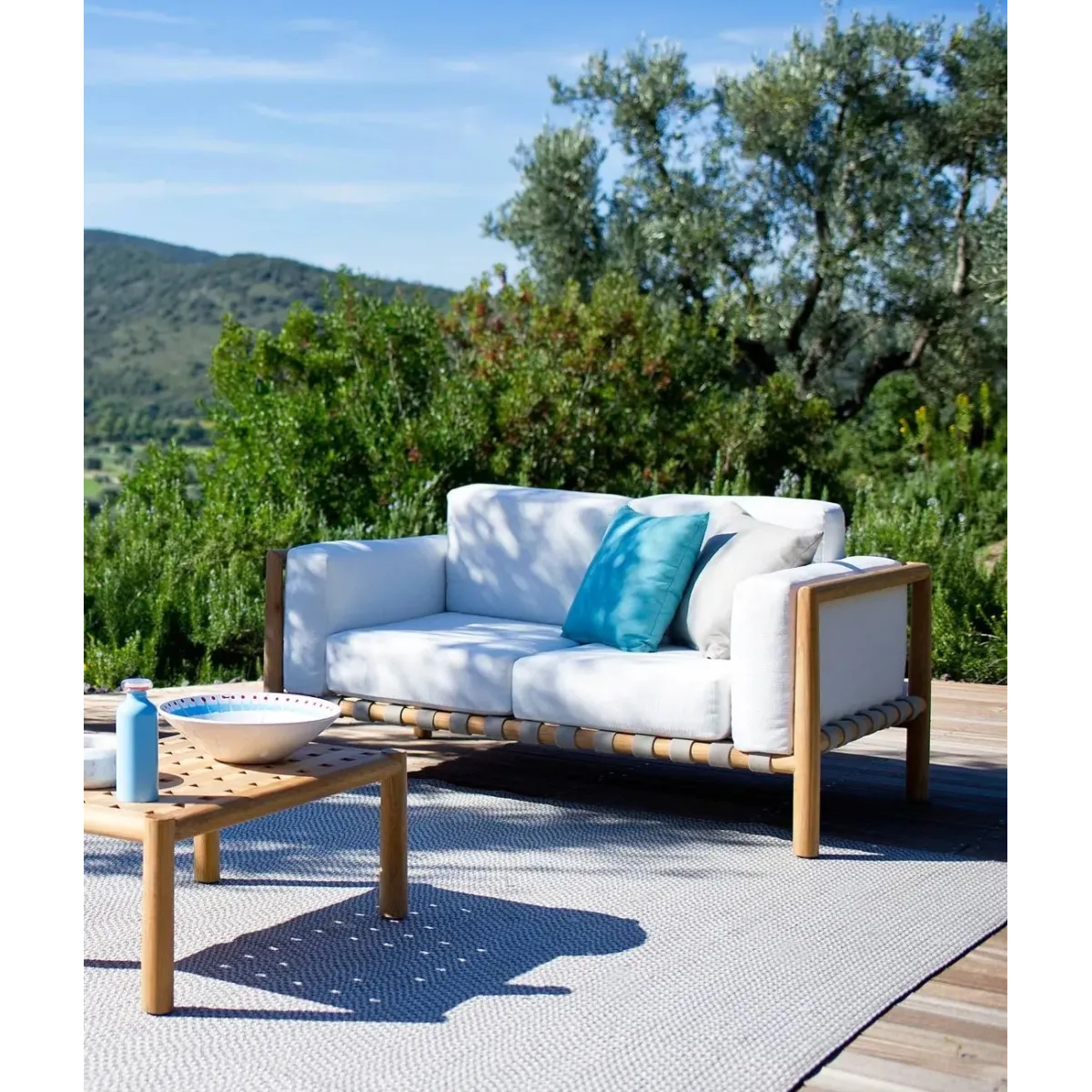 Divano 2 Posti Pevero in Teak - Eleganza e Comfort | Unopiù