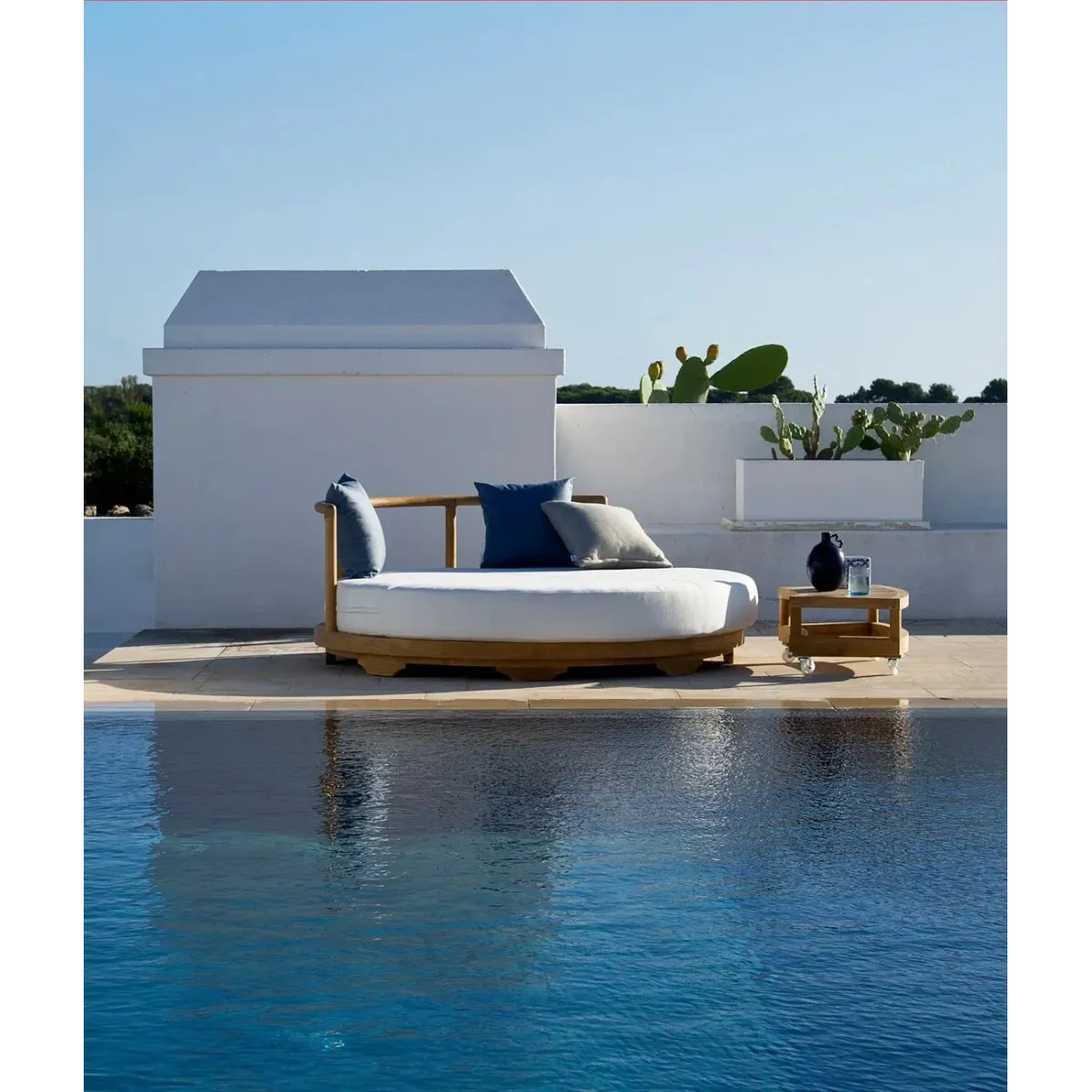 Explore Luxury Outdoor Living with Island Pevero by Unopiù