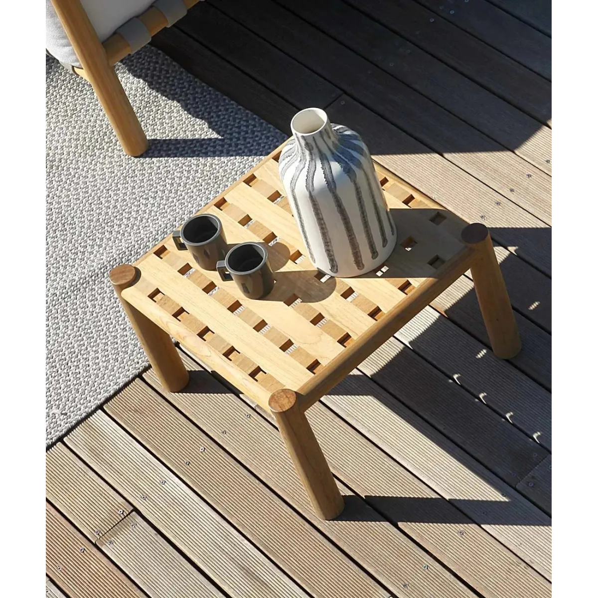 Pevero Square Coffee Table by Unopiù - Elegant Outdoor Design