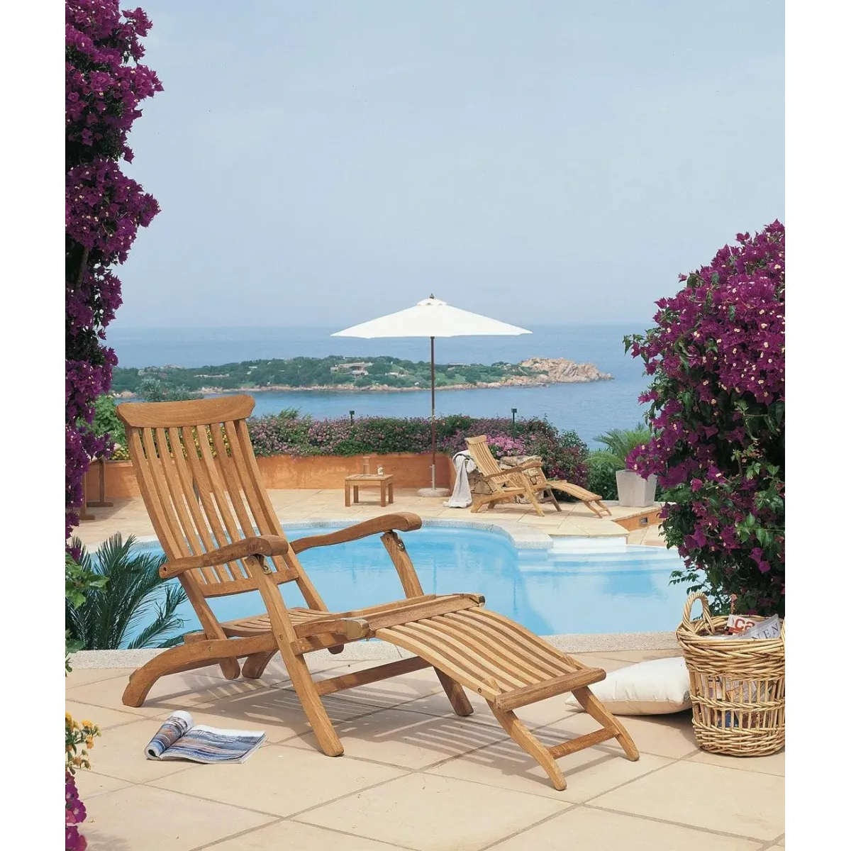 Chaise longue pliante Titanic Unopiù en teck - Élégance et confort