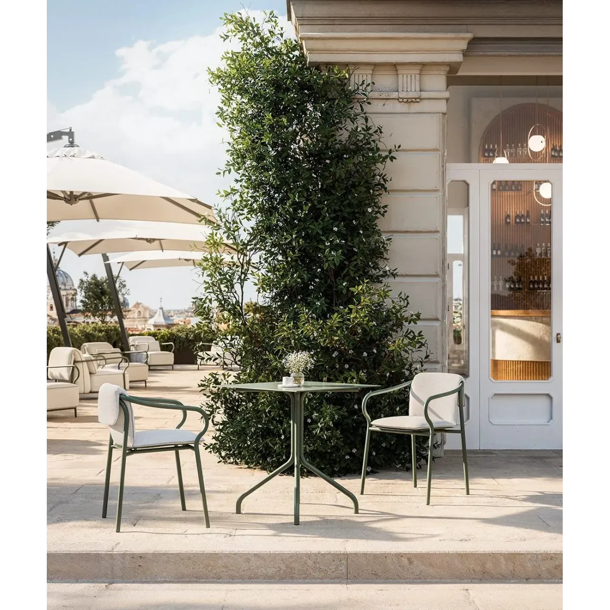 Stylish Salò Chair with Cushion by Unopiù - Sand Aluminum Frame