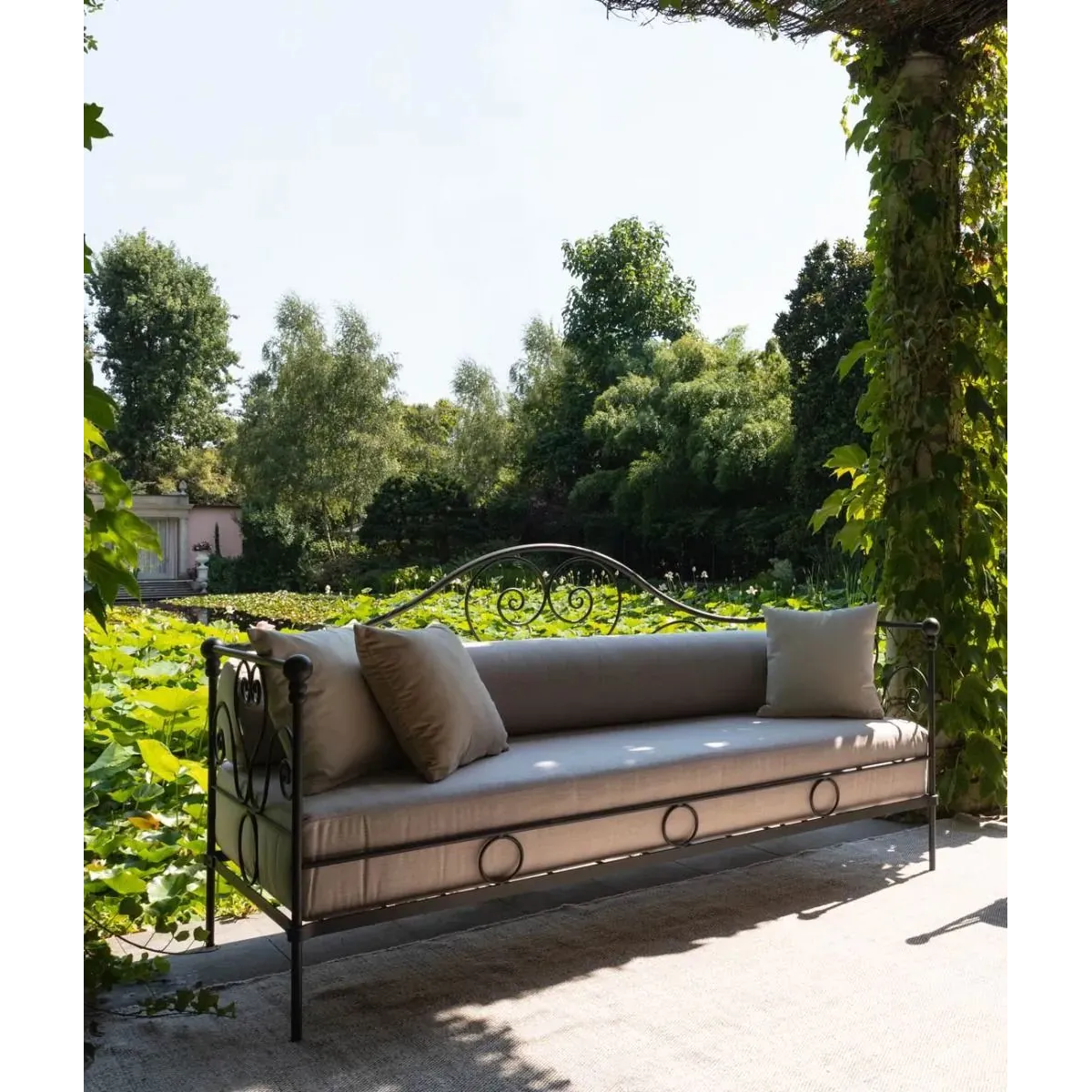 Wrought Iron Aurora Sofa by Unopiù - With Cushion Included