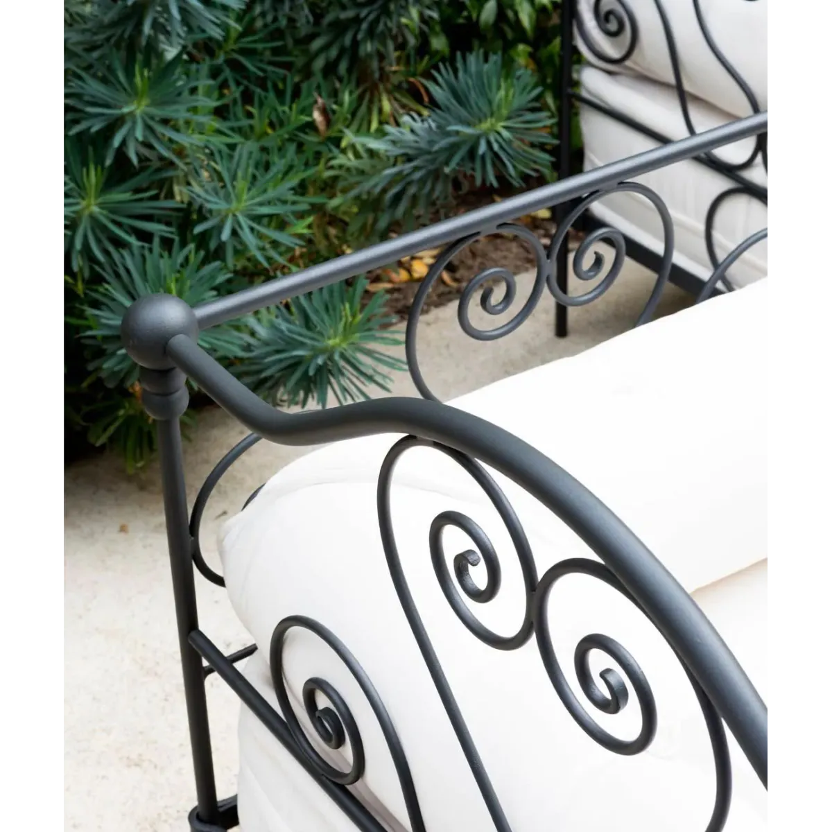 Wrought Iron Aurora Sofa by Unopiù - With Cushion Included